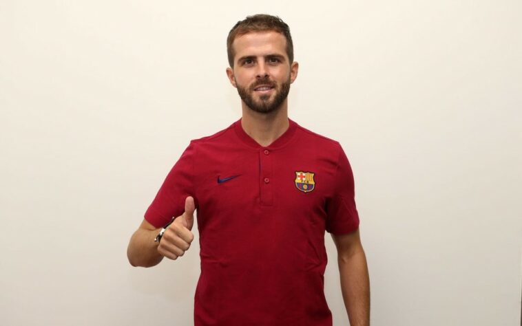 Agora em 2020, o volante Miralem Pjanic foi comprado junto da Juventus por 60 milhões de euros.