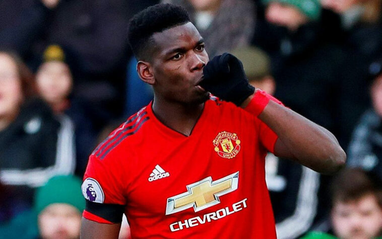 Manchester United: Pogba – 105 milhões de euros - O Manchester United queria retomar o topo da Inglaterra, após perder o posto para o seu maior rival, o Manchester City, assim o clube contratou o meia Paul Pogba, sendo de longe a contratação mais cara da história da Premier League.