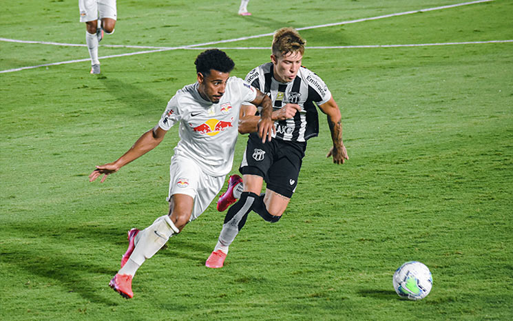 RED BULL BRAGANTINO: Júlio César; Aderlan; Léo Ortiz, Ligger e Edimar; Ricardo Ryller, Raul e Lucas Evangelista; Artur, Tubarão e Alerrandro. Técnico: Maurício Barbieri