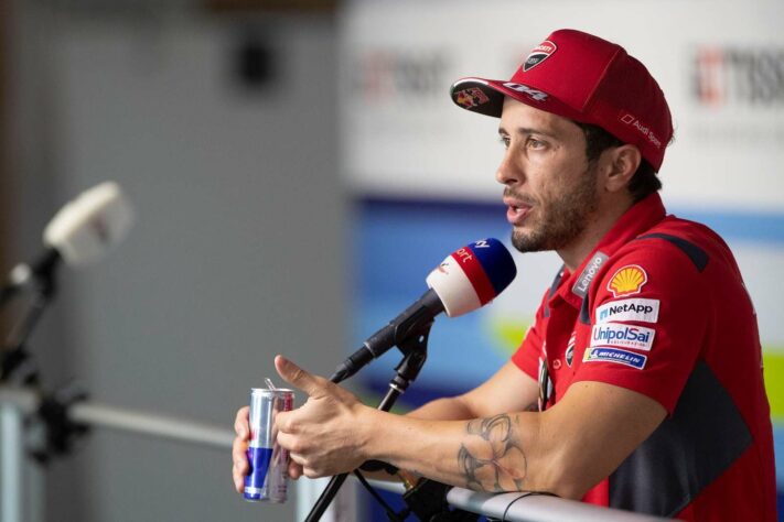 Andrea Dovizioso ficou apenas em 12º