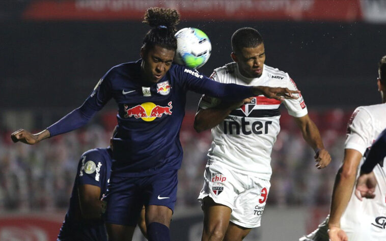 RED BULL BRAGANTINO - Sobe - Velocidade: Time se mostrou muito veloz, sempre apostando na dupla Arthur e Claudinho. Laterais também levaram perigo a defesa do São Paulo. / Desce - Erros individuais: Não é possível analisar o Red Bull sem levar em conta os erros individuais da equipe. O goleiro Cleiton falhou no gol, enquanto Claudinho e Arthur erraram pênaltis. Custou caro. 