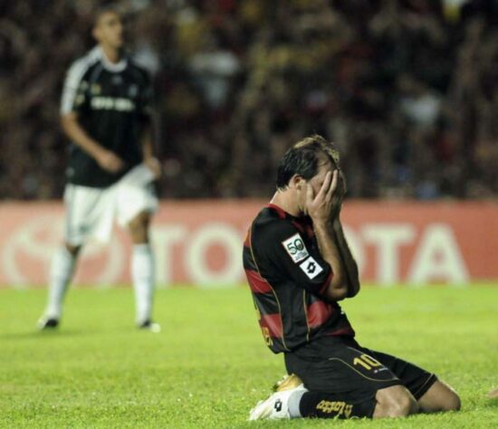 Sport: 3 vitórias- Ao longo de duas edições na Libertadores, o Sport superou Alianza Lima, Colo-Colo e LDU jogando fora de Recife