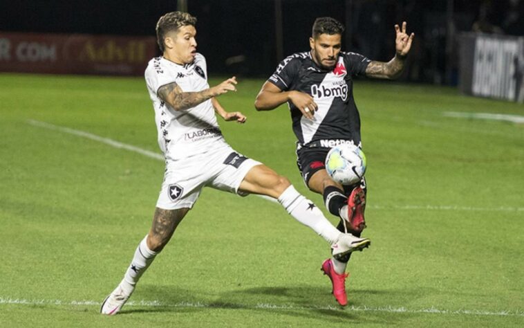 Para esquecer. Jogando em São Januário e precisando reverter a derrota da ida, o Vasco criou pouco, não furou a retranca do Botafogo e foi eliminado da Copa do Brasil para um dos seus grandes rivais. Pouca gente se salvou. Confira as notas do LANCE! (Por Fernanda Teixeira - fernandaisabel@lancenet.com.br)