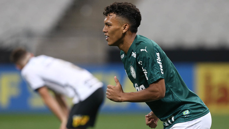 10/9/2020 - Corinthians 0 x 2 Palmeiras - 9ª Rodada do Brasileirão-2020: Com um time melhor, o Verdão confirmou o favoritismo e, com gols de Luiz Adriano e Gabriel Veron bateu o rival com tranquilidade, provocando a queda de Tiago Nunes.