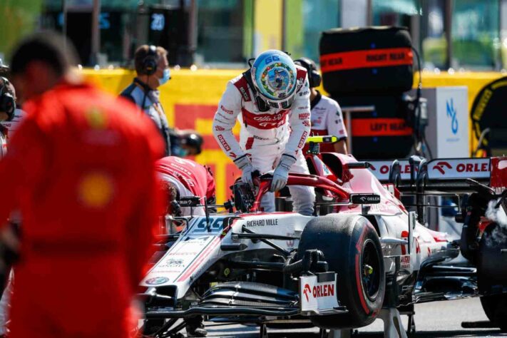 Antonio Giovinazzi disputou apenas sete voltas em Mugello