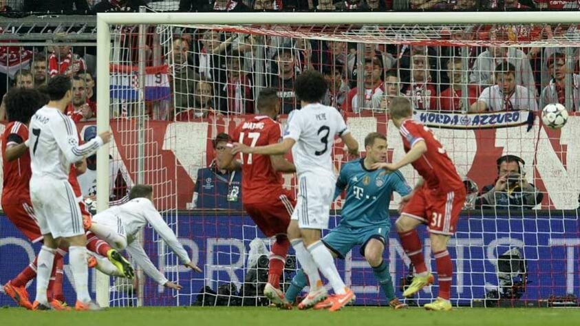 Guardiola viu seu trabalho no Bayern de Munique fracassar com um humilhante 4 a 0 para o Real Madrid dentro de casa em uma semifinal de Champions League.