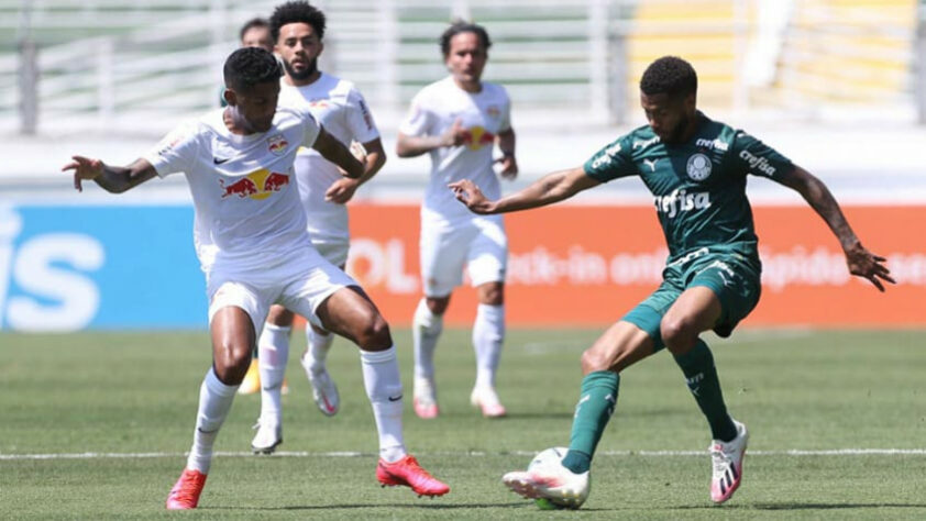 RED BULL BRAGANTINO: Destaque para Artur e Claudinho. Dupla levou perigo ao gol de Weverton e Claudinho marcou o gol dos donos da casa. 