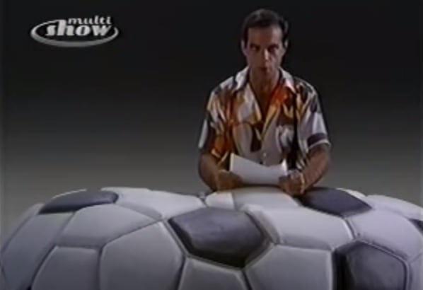 Anárquico programa da Rede Globo, o "TV Pirata" abriu espaço para o quadro "ESPORTE ESPORTIVO", no qual brincava com o tom do apresentador Fernando Vanucci e tinha esportes bem curiosos como atração.