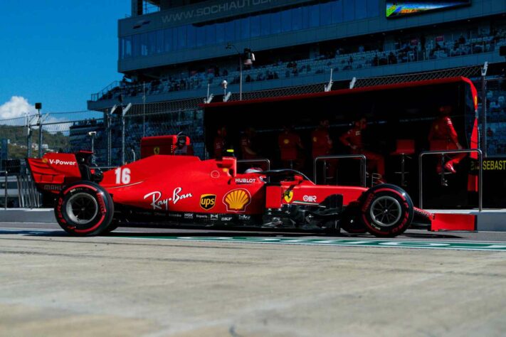 Charles Leclerc voltou a pontuar, mostrando bom desempenho no circuito russo