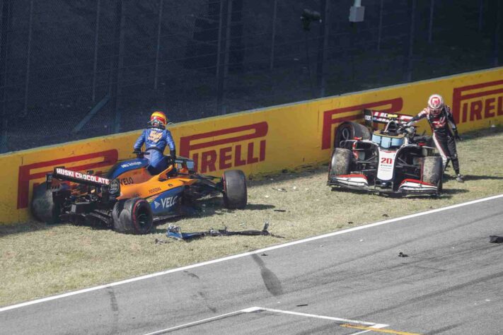 Forte acidente causou primeira bandeira vermelha em Mugello 