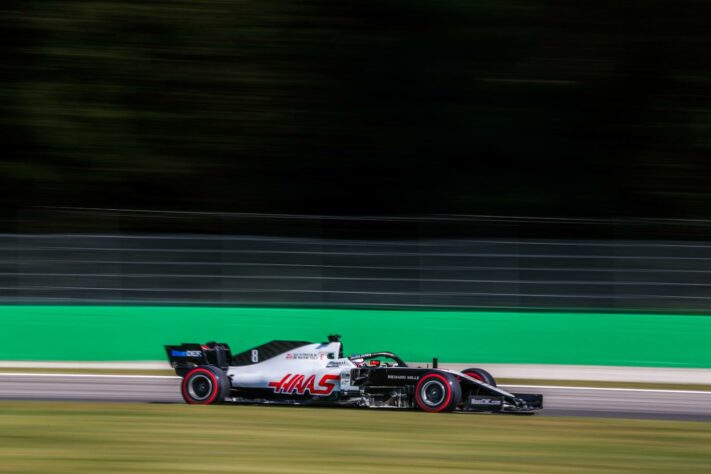 Romain Grosjean novamente ficou entre os últimos: 18º no TL2