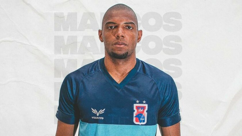 Já o goleiro Marcos foi emprestado ao Paraná até o final da Série B. Ele tem contrato com o Goiás até metade do ano que vem.