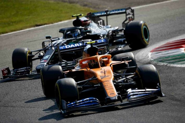 O britânico segurou os ataques de Valtteri Bottas nas voltas finais da prova em Monza