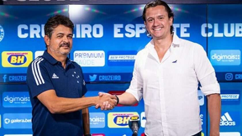 NEY FRANCO: O técnico foi demitido após o empate em 0 a 0 com o Oeste, que deixou o clube na vice-lanterna da Série B. Foram apenas sete partidas do profissional no comando da Raposa.