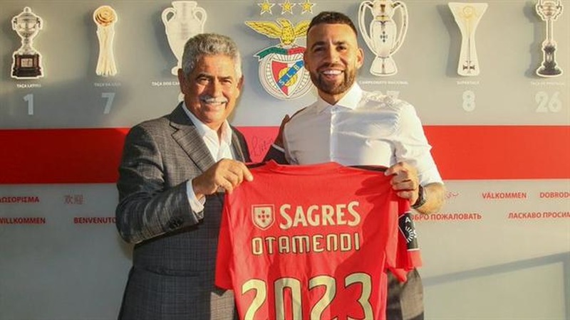 FECHADO -Manchester City e Benfica realizaram quase uma troca de zagueiros nesta terça-feira (29). O time inglês anunciou a contratação de Ruben Dias, que jogava pelos encarnados e também atua na seleção portuguesa. Já o clube português fechou com o experiente argentino Nicolás Otamendi, que era do City.