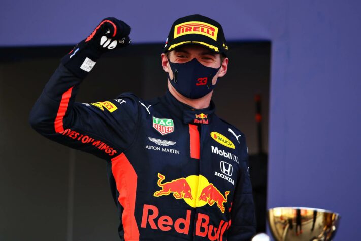 A festa de Max Verstappen pela segunda posição no GP da Rússia