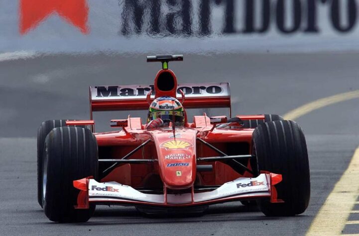 Rubens Barrichello conquistou nove vitórias pela Ferrari, além de dois vice-campeonatos. Apesar da ausência de títulos, marcou o nome entre os maiores da equipe