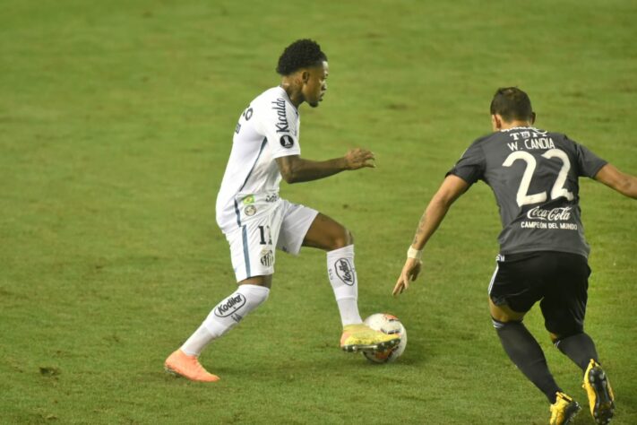 Delfín X Santos, LIBERTADORES, Quinta-Feira, 23h, Facebook- O Santos viaja para o Equador e se vencer, ficará muito perto da vaga para as oitavas de final da Libertadores