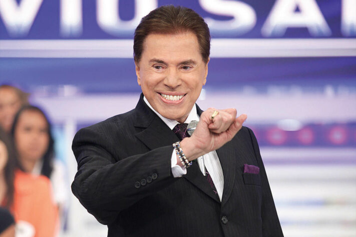 Neste sábado, o apresentador Silvio Santos completa 90 anos de idade. Dono do SBT (Sistema Brasileiro de Televisão), Silvio decidiu investir pesado no futebol em 2020. Além de conseguir os jogos da final do Campeonato Carioca, o canal comprou os direitos da Copa Libertadores e iniciou um programa esportivo com a apresentação de Benjamin Back, o Arena SBT. Em homenagem ao aniversário de Silvio Santos, recordamos aqui os times que já foram campeões em competições transmitidas pelo SBT.