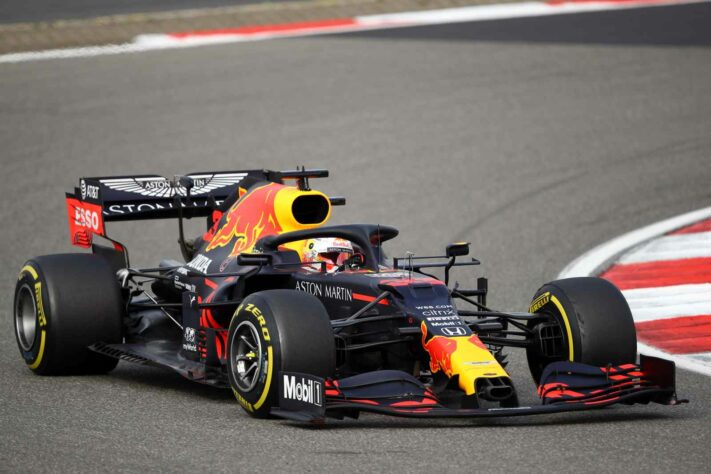 2º - Max Verstappen (Red Bull) - 9.00 - Melhor humano do grid? Teve bom ritmo e poderia ter brigado pela vitória mesmo sem equipamento