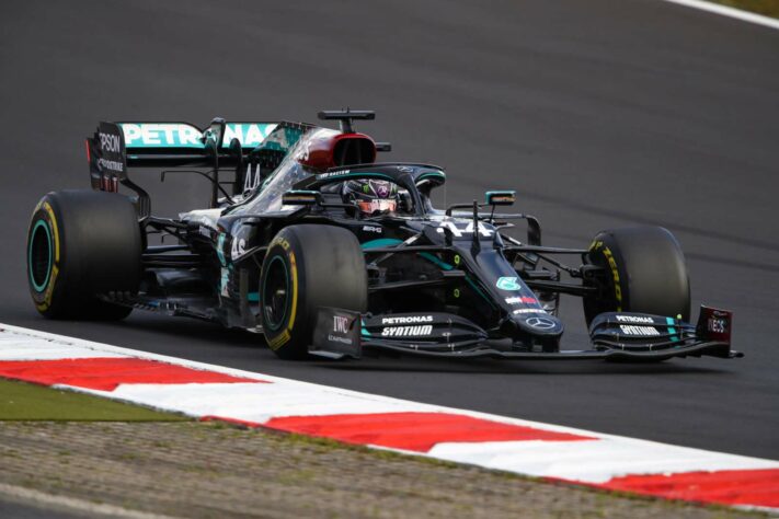 1º - Lewis Hamilton (Mercedes) - 9.58 - Inglês brilhou na conquista da 91ª vitória da carreira 