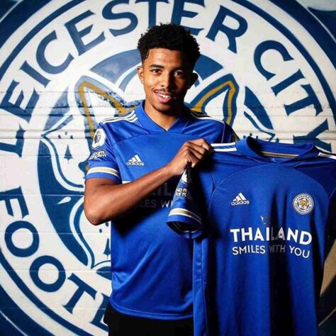 18- WESLEY FOFANA – O zagueiro revelação de apenas 19 anos deixou o Saint-Étienne para assinar com o Leicester, por 35 milhões de euros (aproximadamente R$ 230 milhões). 