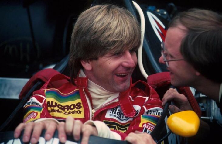Manfred Winkelhock largou 47 vezes na Fórmula 1 nos anos 1980. O alemão perdeu a vida precocemente, em 1985, após um acidente durante prova do Mundial de Protótipos
