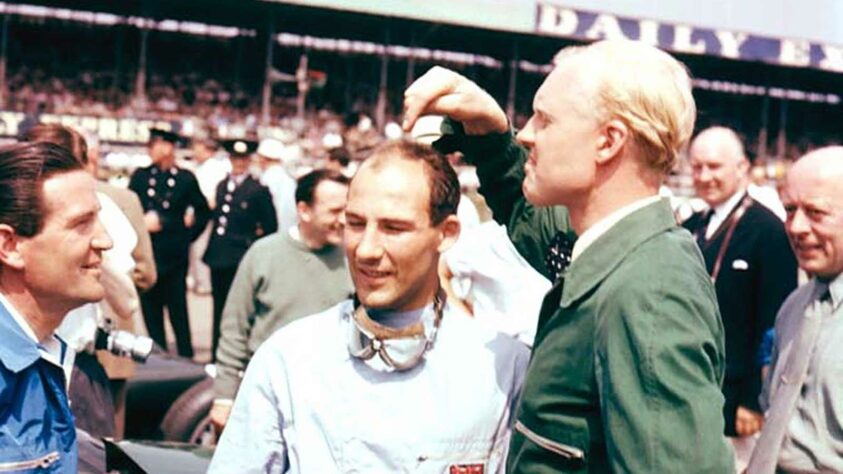 Mas o que ficou marcado foi o fair play de Moss com o rival Mike Hawthorn. Stirling impediu a desclassificação do adversário, que foi campeão mundial naquela temporada