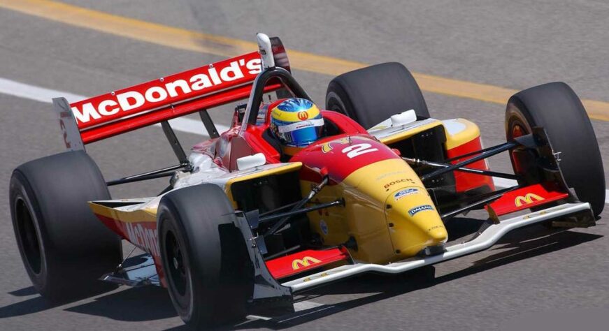 Sebastien Bourdais conquistou o título de 2004 da Champ Car pela Newman Haas