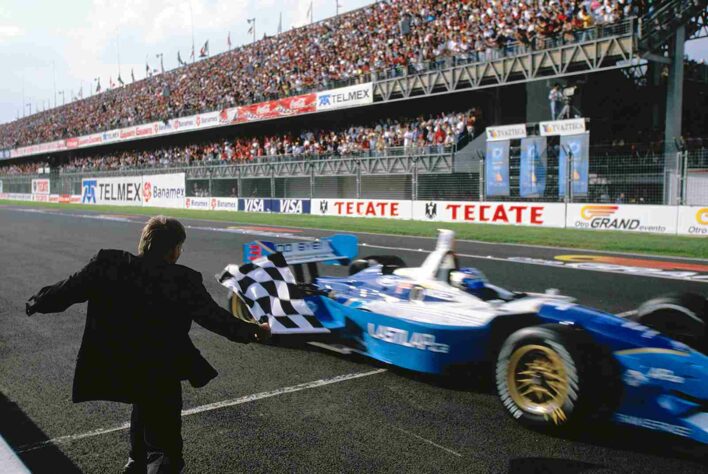 Paul Tracy conquistou o título da Champ Car em 2003 pela Forsythe 