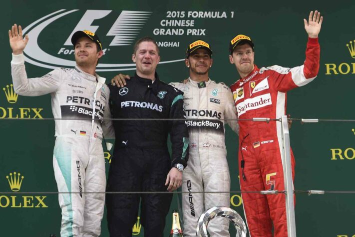 35 - O GP da China de 2015 teve vitória de Lewis Hamilton. E o pódio com Nico Rosberg e Sebastian Vettel, o que mais se repetiu na história da Fórmula 1