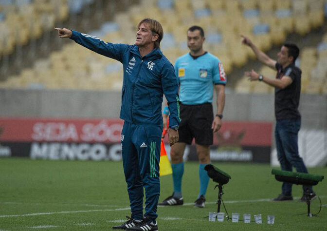 Jordi Gris - 7,0 - Substituto de Domenec Torrent, que se recupera de Covid-19, o segundo auxiliar técnico rubro-negro fez a leitura correta ao trocar Vitinho por Everton Ribeiro na volta do intervalo.