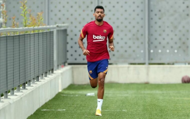 Matheus Fernandes (22 anos) - Posição: meia- Clube atual: Barcelona - Valor de mercado: dois milhões de euros.