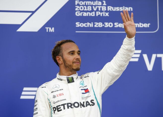 70 - No GP da Rússia de 2018, uma ordem de equipe fez Lewis Hamilton ultrapassar Valtteri Bottas e conquistar a vitória