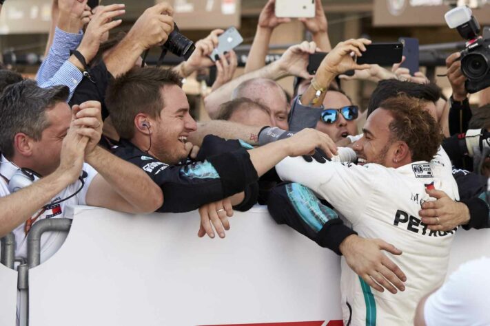 71 - Suzuka, em 2018, foi palco de mais uma vitória de Lewis Hamilton na Fórmula 1