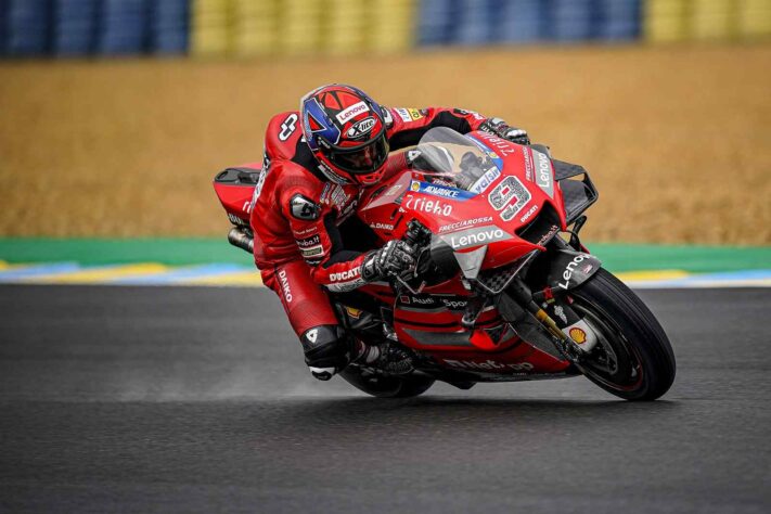 Danilo Petrucci venceu o GP da França deste domingo. Confira as principais imagens