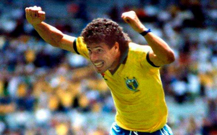 Presente nas Copas do Mundo de 1986 e 1990, CARECA marcou 29 gols com a amarelinha.