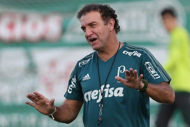 Cuca (2016 e 2017): 35 jogos, 24 vitórias, seis empates e cinco derrotas, 65 gols marcados e 26 sofridos. Aproveitamento de 75,00%. É quem mais comandou o Palmeiras no Allianz Parque, em duas passagens pelo clube.