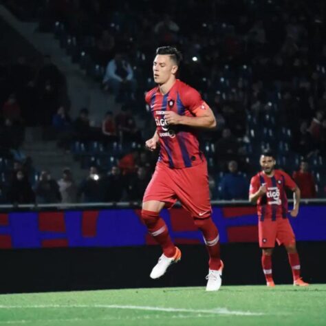 Cerro Porteño: campeão do Torneio Apertura paraguaio - Entra diretamente na fase de grupos.