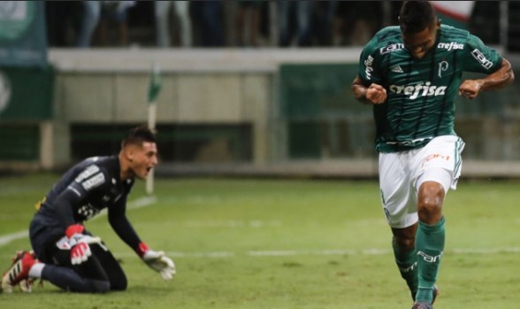 Palmeiras 2 x 0 São Paulo (Campeonato Paulista) – 8/3/2018 – Gols: Antônio Carlos, 9'/1°T (1-0) e Borja, 31'/1°T (2-0)