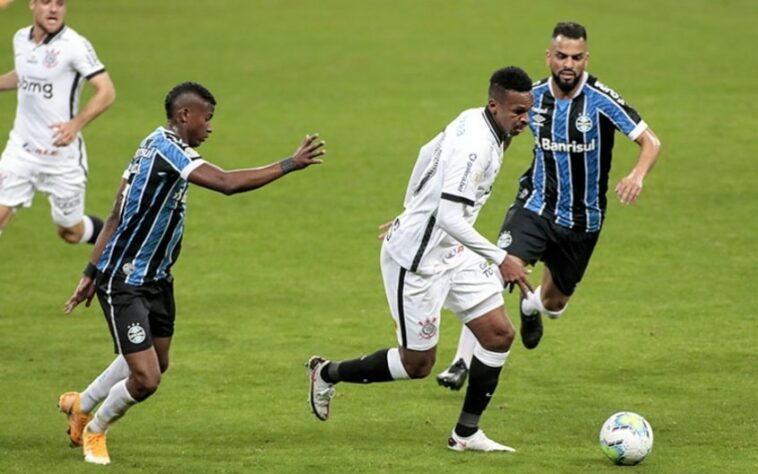 3ª rodada - Grêmio 0 x 0 Corinthians: Cássio; Michel Macedo, Gil, Danilo Avelar e Sidcley; Gabriel e Cantillo; Ramiro, Luan e Mateus Vital; Jô.
