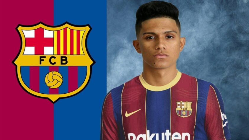 GUSTAVO MAIA - 21 anos - Meia - Barcelona-ESP