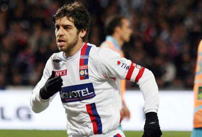 Juninho Pernambucano - 18 gols em 59 jogos. 