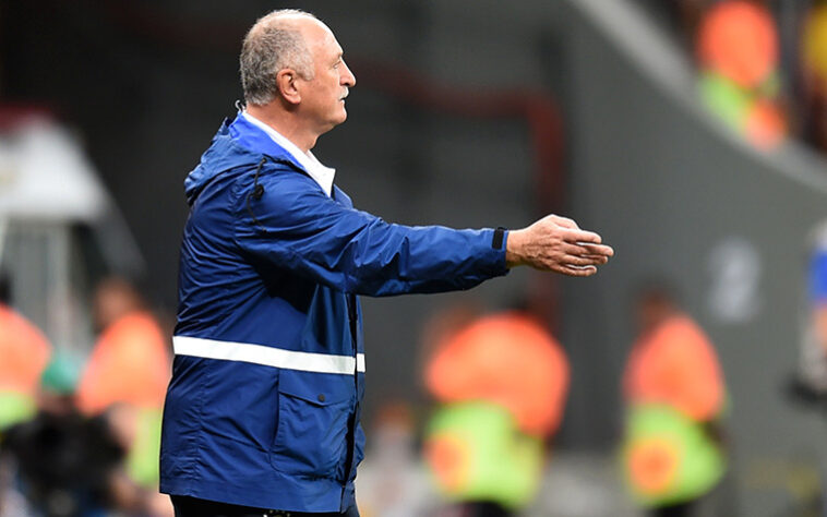 Campeão da Copa Libertadores por Grêmio e Palmeiras, LUIZ FELIPE SCOLARI venceu 42 jogos.