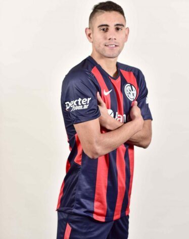 Manuel Insaurralde, com contrato até dezembro deste ano com a Universidad Católica (emprestado do San Lorenzo), tem valor de mercado de 600 mil euros (R$ 3,9 milhões).