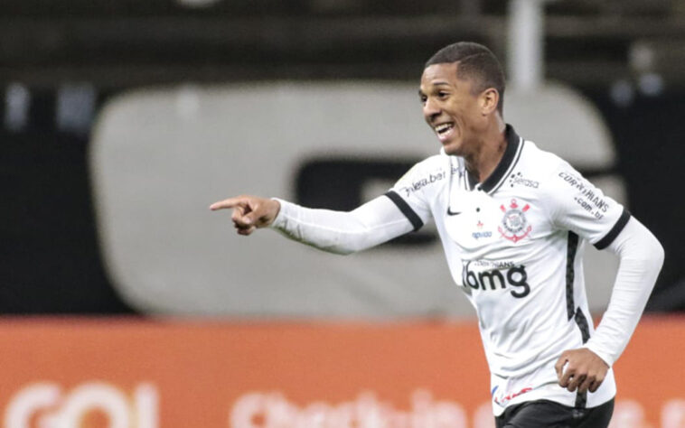 FECHADO - A reformulação no elenco do Corinthians segue a todo vapor. Neste domingo, o clube anunciou o destino de um jogador. Trata-se de Matheus Davó, que foi emprestado para disputar o Campeonato Paulista pelo Guarani, seu ex-time.