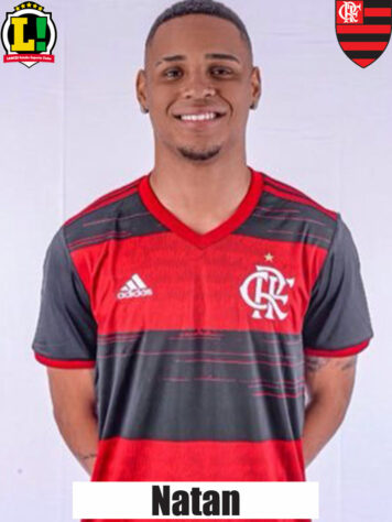 NATAN - 4,5- No primeiro tempo, com o domínio do Flamengo, pouco foi exigido no combate a Fred & Cia. Na volta do intervalo, o cenário foi totalmente alterado, e o zagueiro se viu envolvido pelo ataque rival.