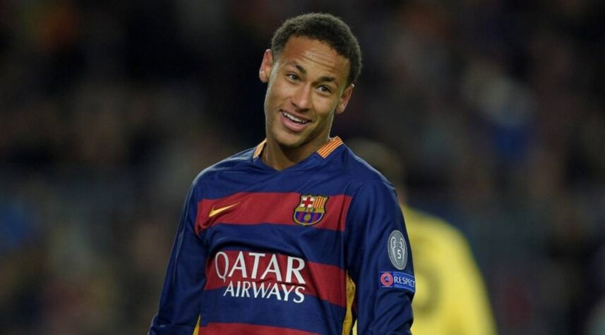 1 - NEYMAR JR - O Barcelona pagou R$ 564 milhões em 2014, mas vendeu por R$ 1,4 bilhão ao PSG: lucro de R$ 836 milhões