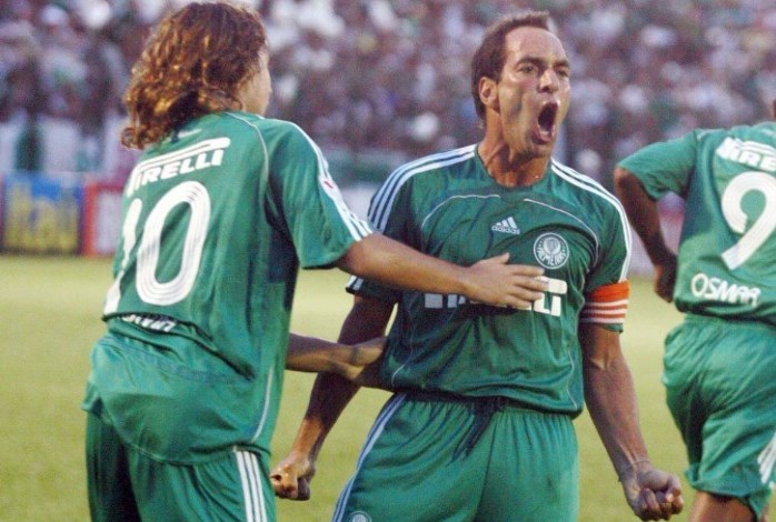 Em 2007, novamente o Palmeiras disputava uma vaga na Libertadores, porém desta vez contra o Cruzeiro. Na última rodada, o rival Atlético Mineiro venceu os paulistas e deu a vaga daquela edição para o Cruzeiro.