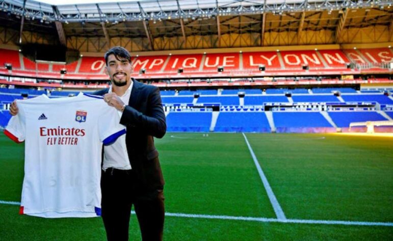 EM ALTA - Lucas Paquetá - Meia - Lyon - Assim como Bruno Guimarães, Paquetá está fazendo ótimo Campeonato Francês e pode ser chamado. O brasileiro foi expulso contra o Olympique de Marselha, mas soma quatro gols e duas assistências.